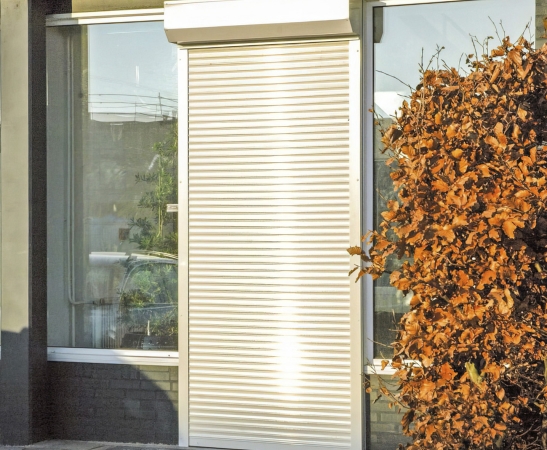 Рольставни на двери в Кореновске