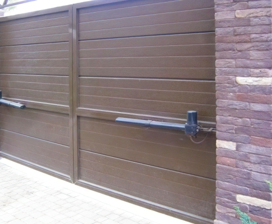 Автоматика для распашных ворот в Кореновске